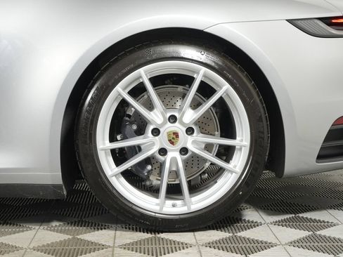 Certified 2024 Porsche 911 Carrera RWD image 17