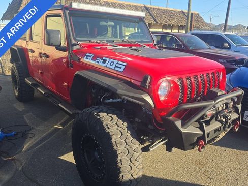 Used 2020 Jeep Gladiator Sport w/ Quick Order Package 24S image 2