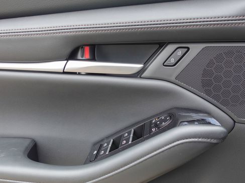 New 2026 MAZDA MAZDA3 s Sport image 11