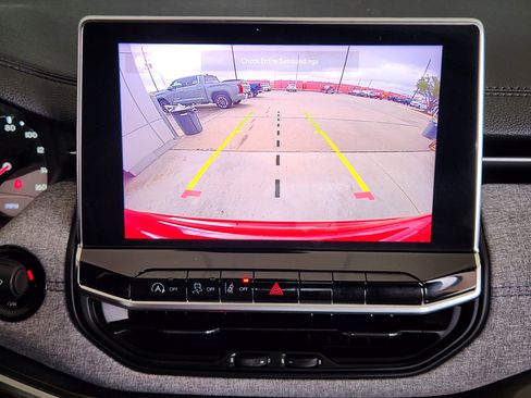 Used 2024 Jeep Compass Sport image 18