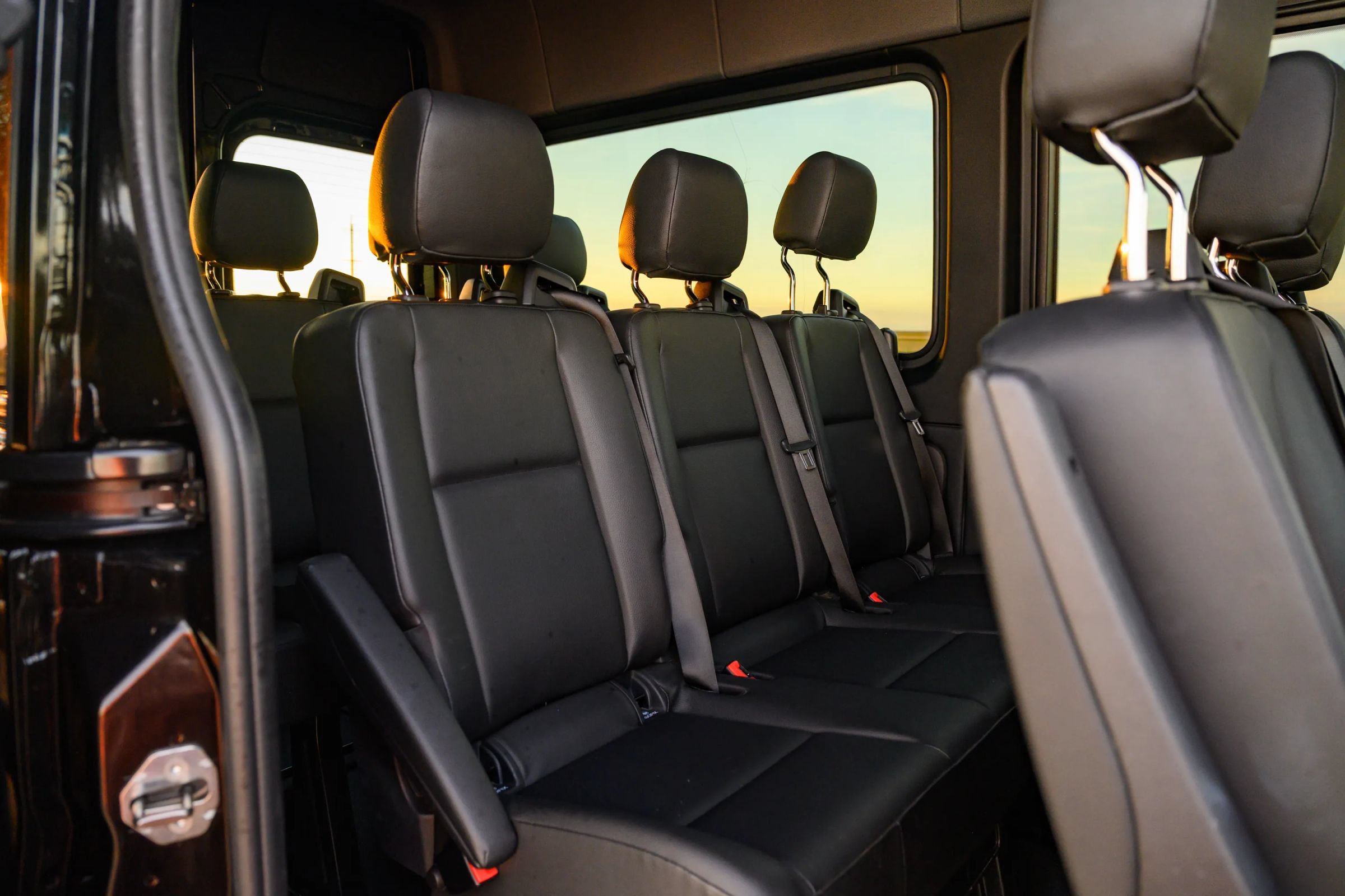 Used 2024 Mercedes-Benz Sprinter 2500 image 21