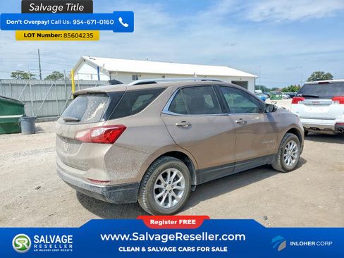Used 2018 Chevrolet Equinox LT w/ Sun & Infotainment Package AWD/4WD image 4