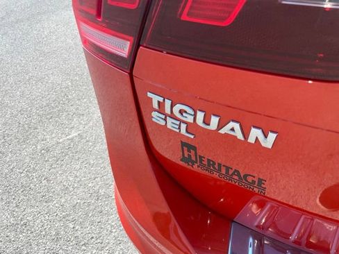 Used 2019 Volkswagen Tiguan SEL w/ 3rd Row Seat Package AWD/4WD image 8