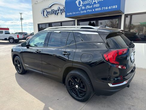 Used 2020 GMC Terrain SLT w/ Preferred Package AWD/4WD image 7