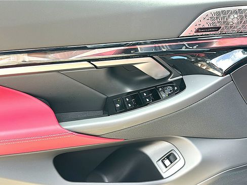 New 2027 BMW i5 eDrive40 w/ M Sport Package RWD image 14