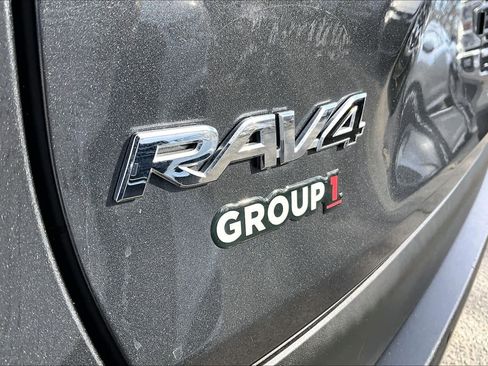 Used 2021 Toyota RAV4 Limited image 9
