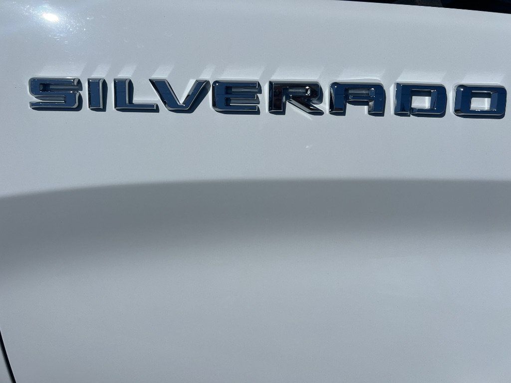 Used 2025 Chevrolet Silverado 1500 W/T RWD image 36