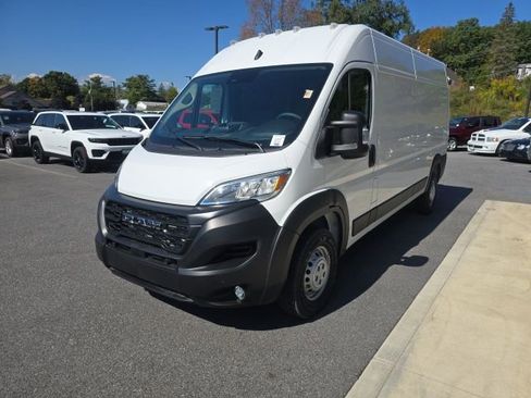 Used 2025 RAM ProMaster 2500 w/ Safety Group image 3