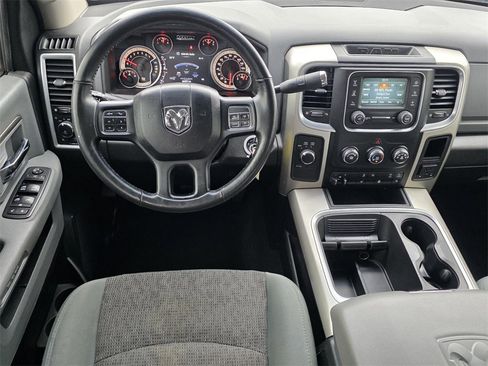 Used 2018 RAM 3500 Big Horn image 12