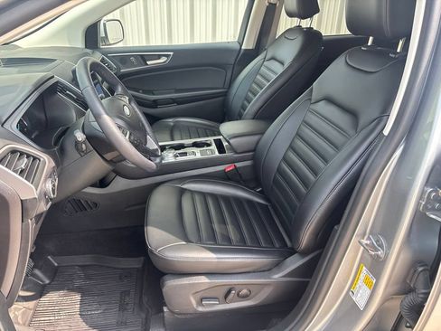 Certified 2023 Ford Edge SEL w/ Convenience Package AWD/4WD image 11