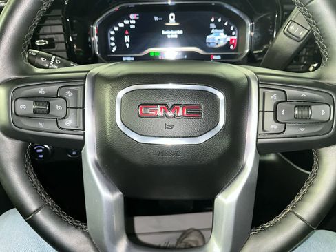 Used 2024 GMC Sierra 1500 Elevation image 16