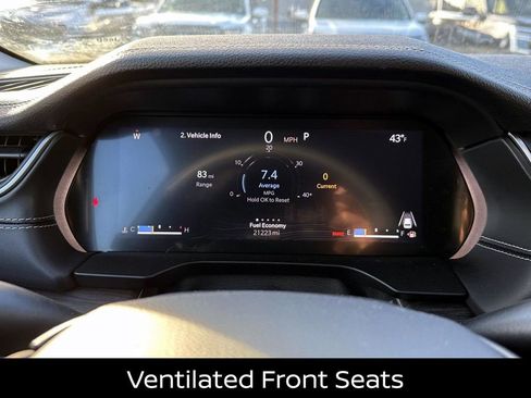 Used 2023 Jeep Grand Cherokee L Limited w/ Luxury Tech Group II image 30