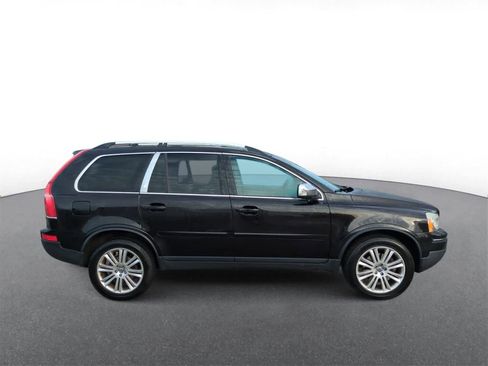Used 2010 Volvo XC90 V8 image 9