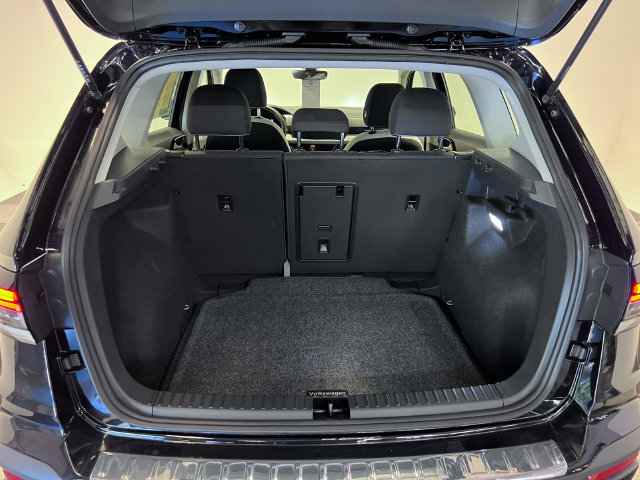 Certified 2025 Volkswagen Taos S FWD image 5
