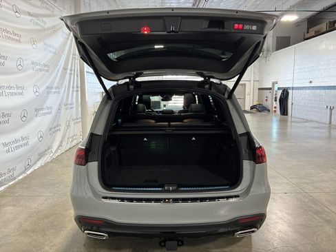 New 2025 Mercedes-Benz GLS 580 4MATIC image 16