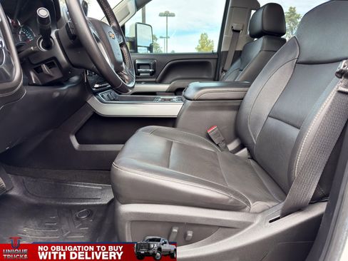 Used 2018 Chevrolet Silverado 2500 LTZ w/ Duramax Plus Package image 18