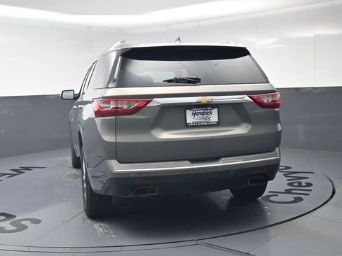 Used 2019 Chevrolet Traverse Premier w/ LPO, Floor Liner Package AWD/4WD image 8