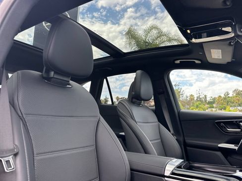 Certified 2026 Mercedes-Benz GLC 300 4MATIC image 18