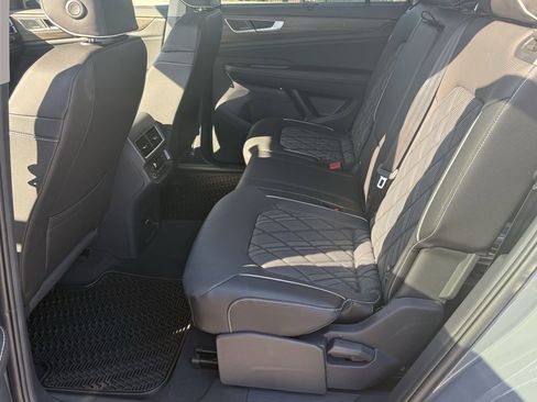 New 2026 Volkswagen Atlas SEL Premium R-Line image 24