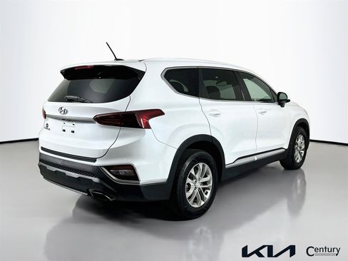 Used 2019 Hyundai Santa Fe SE FWD image 5