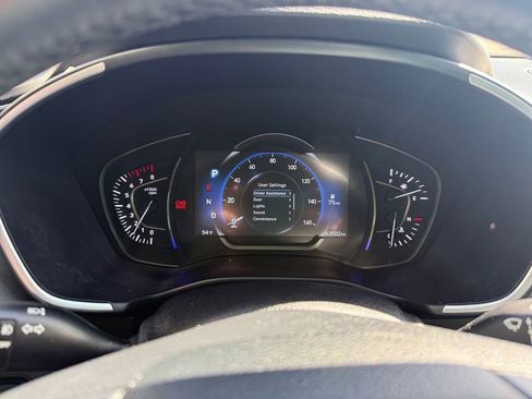 Used 2019 Hyundai Santa Fe Limited image 10