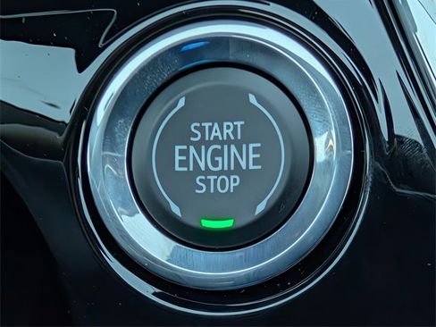 New 2026 Chevrolet Trax RS w/ Driver Confidence Package image 25