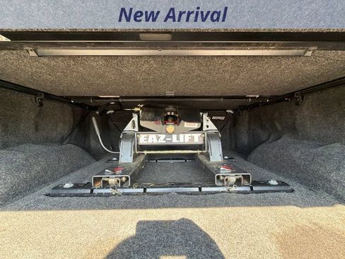 Used 2021 GMC Sierra 2500 SLE w/ SLE Convenience Package AWD/4WD image 12