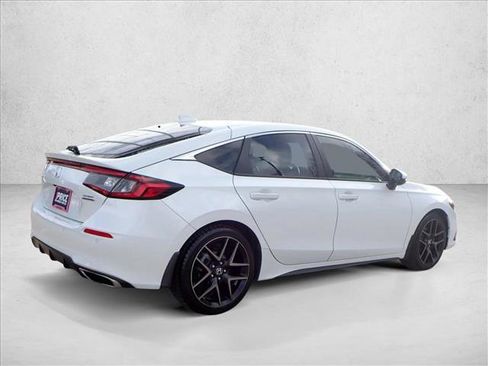 Used 2024 Honda Civic Sport Touring image 4