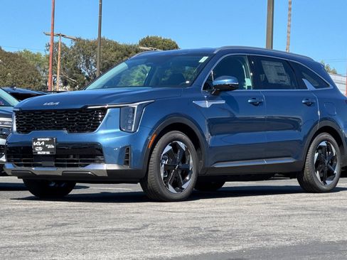 New 2026 Kia Sorento EX AWD/4WD image 8