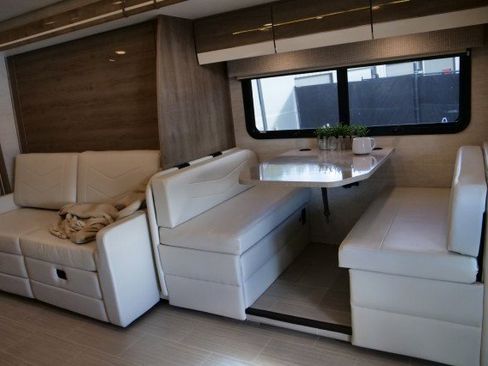 Used 2022 Mercedes-Benz Sprinter 3500 w/ Charging Package, Dashboard image 4