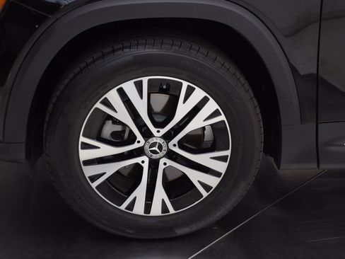 Certified 2025 Mercedes-Benz GLB 250 GLB 250 image 11