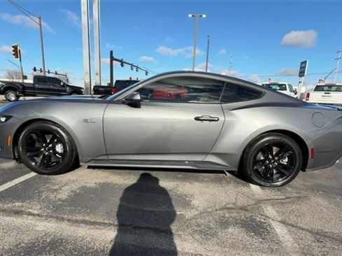 Used 2024 Ford Mustang GT image 5