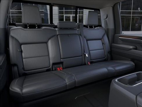 New 2025 GMC Sierra 3500 Denali w/ Denali Reserve Package image 17
