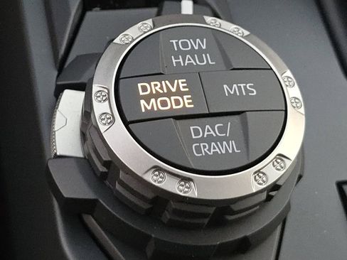 New 2025 Toyota Tacoma TRD Off-Road image 13