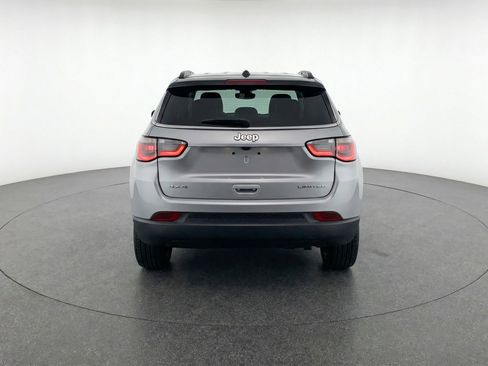 Used 2025 Jeep Compass Limited AWD/4WD image 7