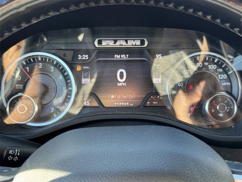 Used 2021 RAM 1500 Big Horn image 15