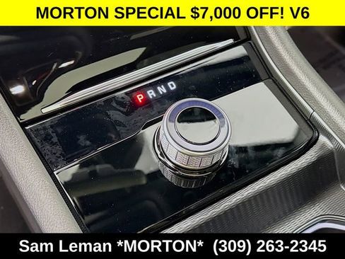 New 2025 Jeep Grand Cherokee Laredo X w/ Luxury Tech Group I AWD/4WD image 16