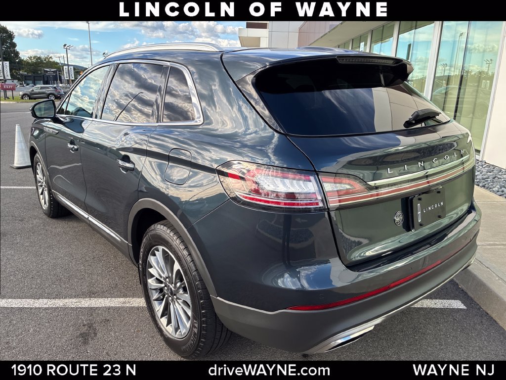 Certified 2023 Lincoln Nautilus AWD w/ Premium Package image 4