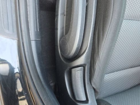 Used 2023 Kia Soul LX FWD image 14