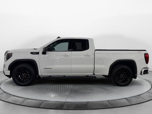 Used 2024 GMC Sierra 1500 Elevation w/ X31 Off-Road Package AWD/4WD image 3
