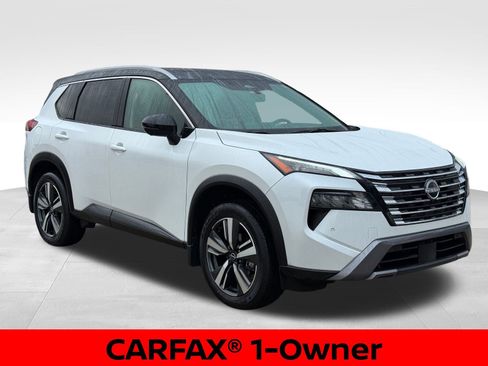 Certified 2025 Nissan Rogue SL w/ SL Premium Package image 4