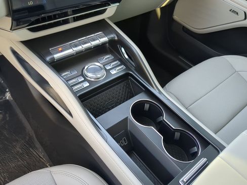 New 2026 Lincoln Nautilus Premier w/ Equipment Group 102A image 20