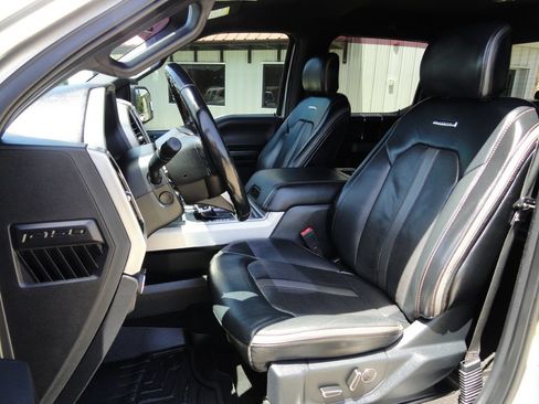 Used 2020 Ford F150 Platinum w/ Equipment Group 701A Luxury AWD/4WD image 15