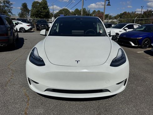 Used 2020 Tesla Model Y Long Range image 2