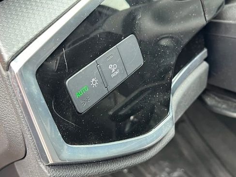 Used 2021 Audi Q3 2.0T Premium Plus w/ Premium Plus Package image 19