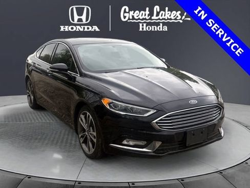 Used 2017 Ford Fusion Titanium FWD image 1