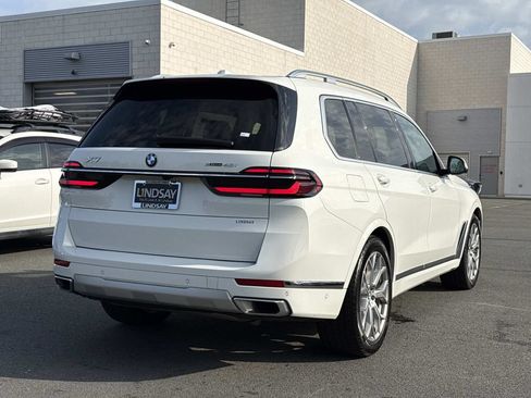 Used 2023 BMW X7 xDrive40i w/ Premium Package AWD/4WD image 3
