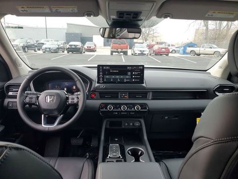 New 2026 Honda Pilot Touring image 20