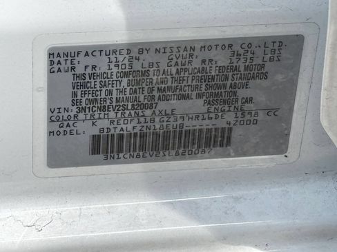 Used 2025 Nissan Versa SV FWD image 21