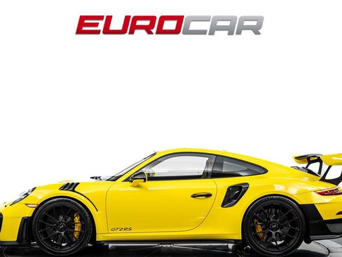 Used 2018 Porsche 911 GT2 RS RWD image 2